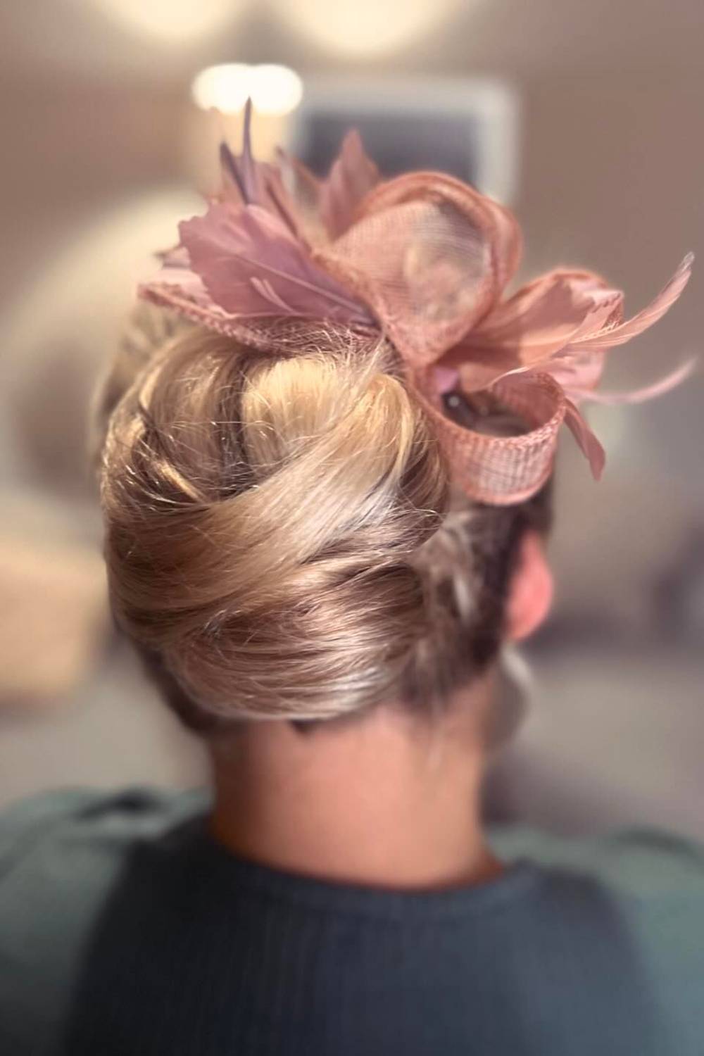 Attending a Wedding? 24 Simple Guest Hairstyles Crafty Sphere