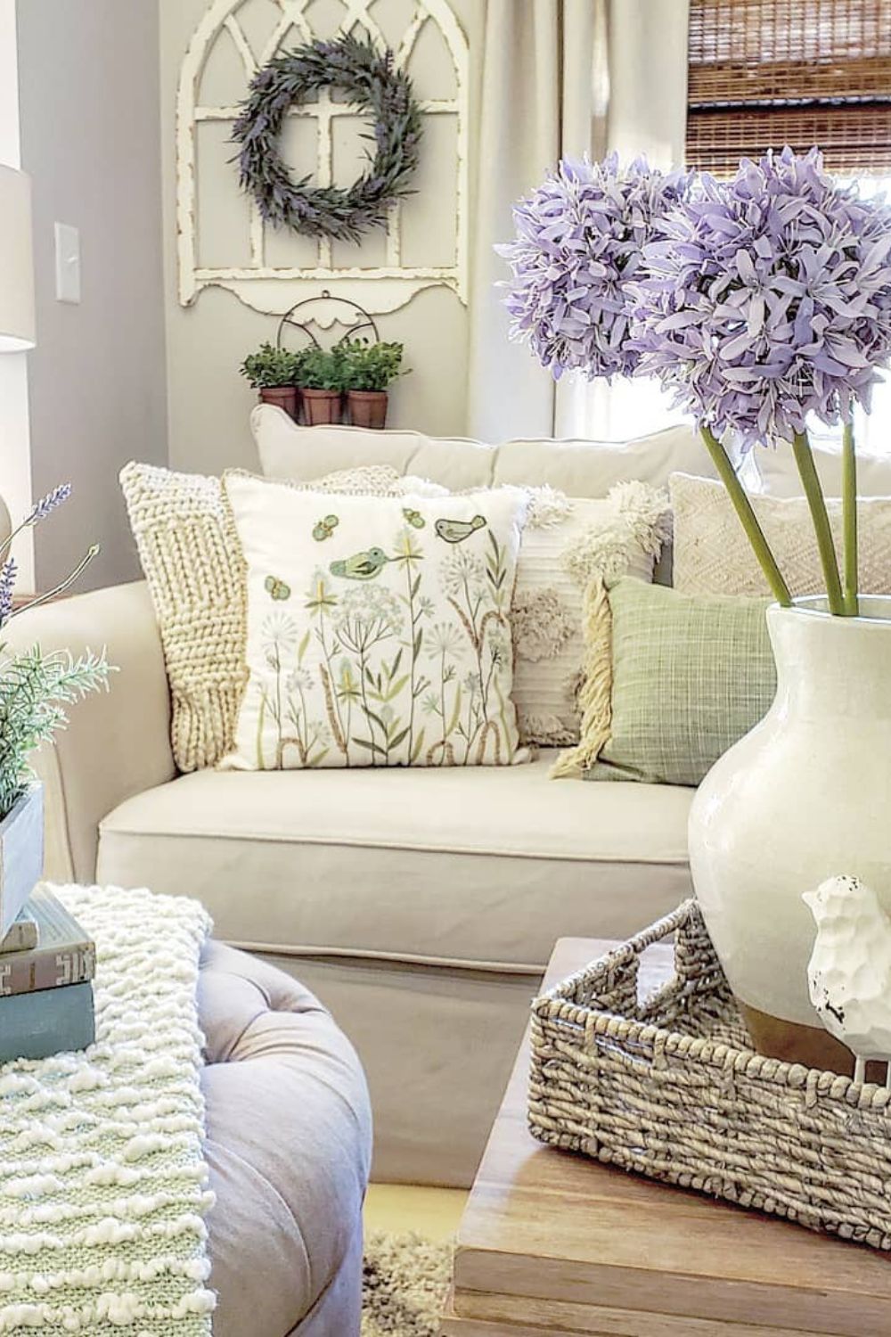 Ready for Refresh? 24 Cheerful Spring Living Room Makeovers! – Crafty ...
